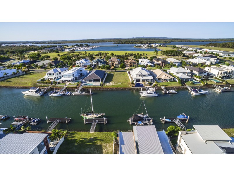 27 Marina Parade, Jacobs Well QLD 4208