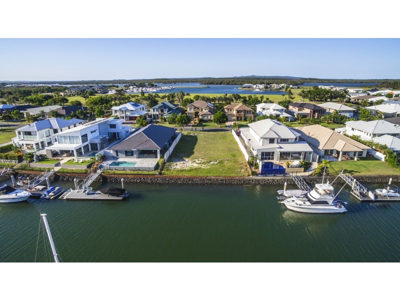 27 Marina Parade, Jacobs Well QLD 4208