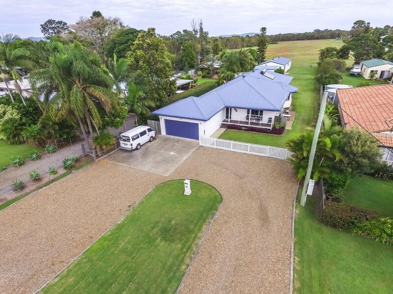 1882 Stapylton Jacobs Well Rd, Jacobs Well QLD 4208