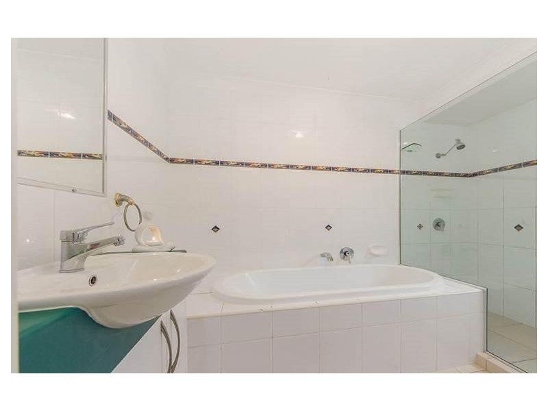 1882 Stapylton Jacobs Well Rd, Jacobs Well QLD 4208