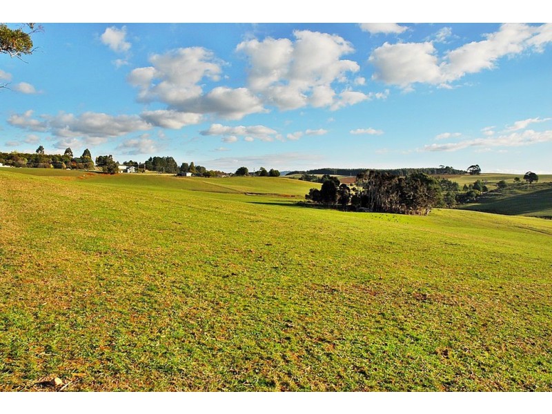 1018 Sheffield Road, Lower Barrington TAS 7306