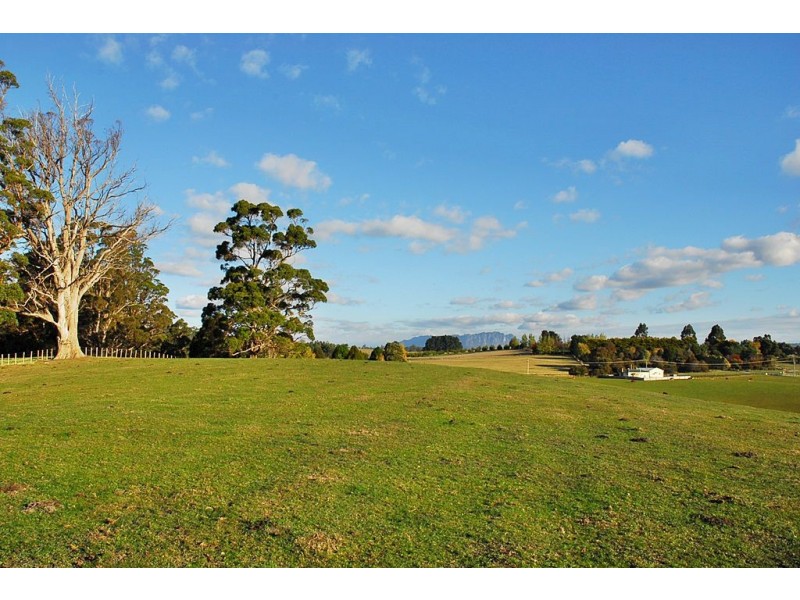 1018 Sheffield Road, Lower Barrington TAS 7306