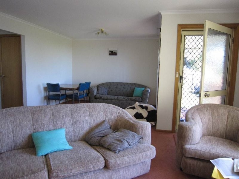 Unit 2/58 Clara Street, Ulverstone TAS 7315