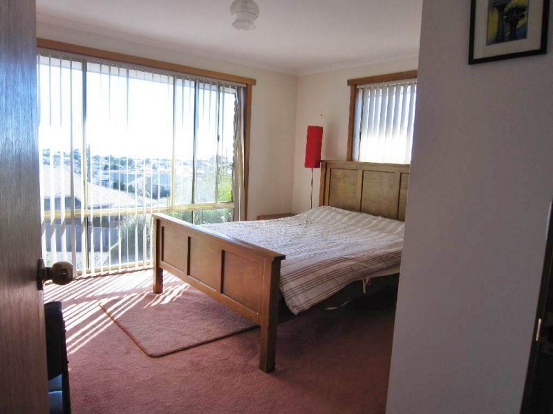 Unit 2/58 Clara Street, Ulverstone TAS 7315