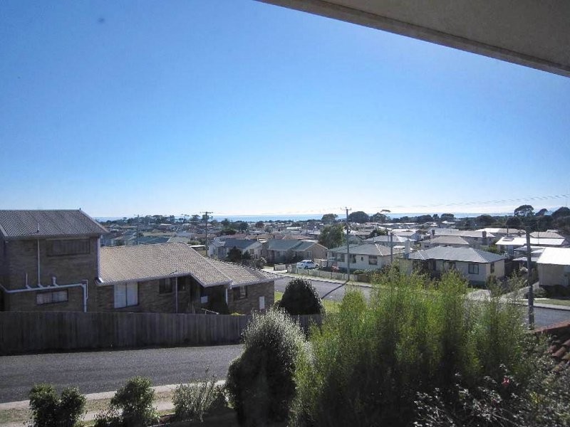 Unit 2/58 Clara Street, Ulverstone TAS 7315