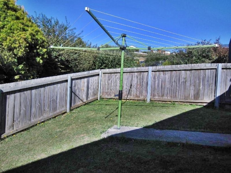 Unit 2/58 Clara Street, Ulverstone TAS 7315