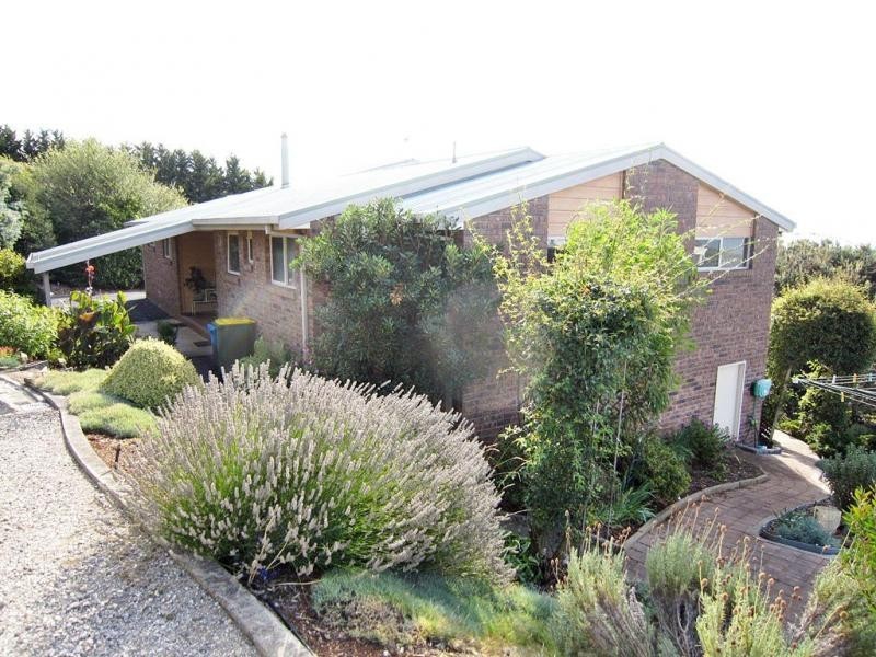 3 Waverley Road, Ulverstone TAS 7315