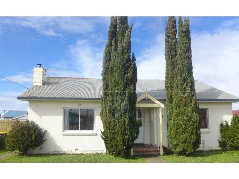 6 Adam Street, Devonport TAS 7310