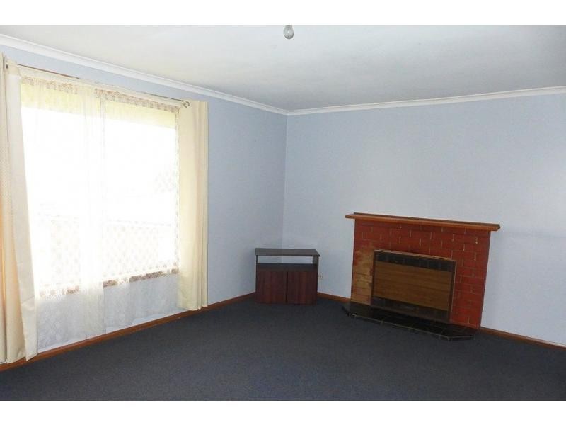 32 Winter Avenue, Upper Burnie TAS 7320