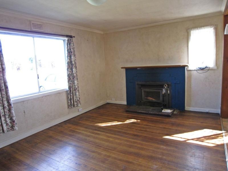 6 Adam Street, Devonport TAS 7310