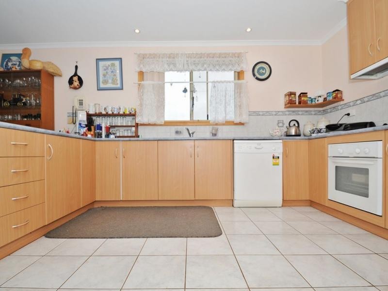 13 Waverley Road, Ulverstone TAS 7315