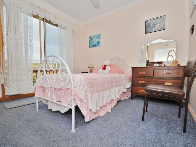 13 Waverley Road, Ulverstone TAS 7315