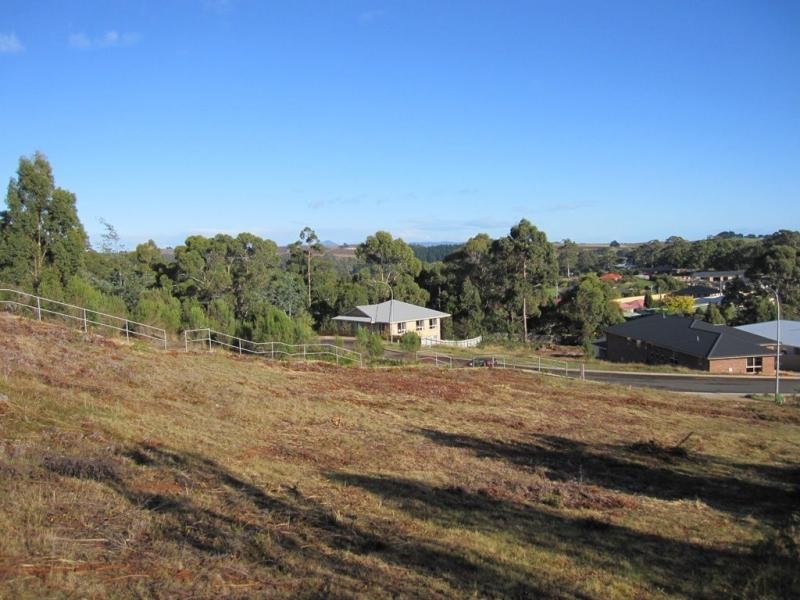 14 Hedstrom Drive, Stony Rise TAS 7310
