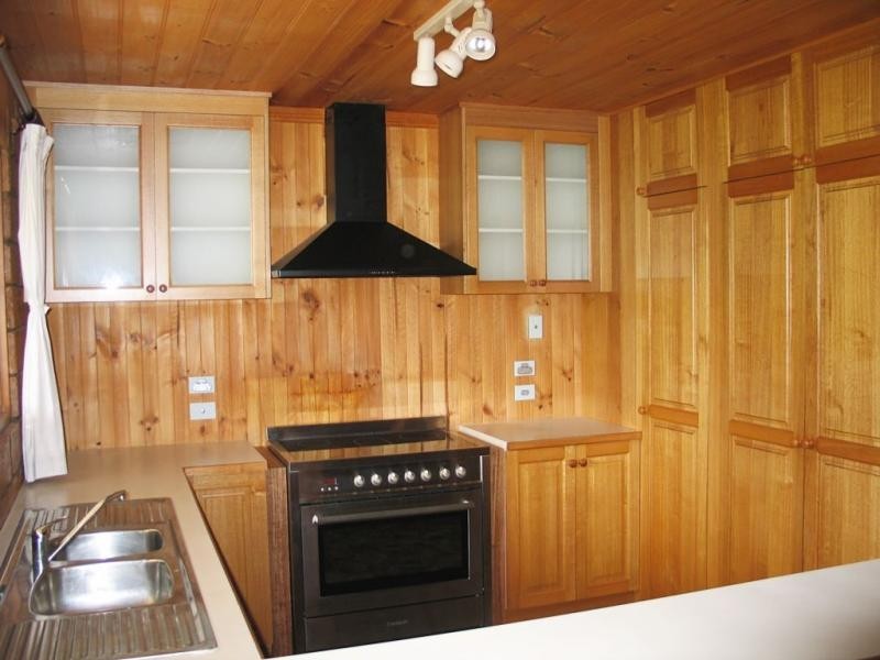 Promised Land TAS 7306