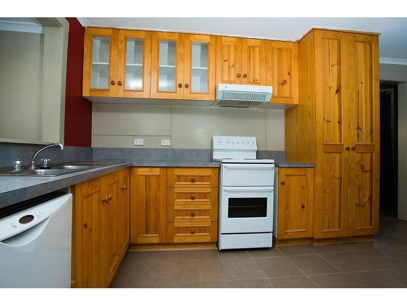 8 Boobyalla Drive, Hellyer TAS 7321
