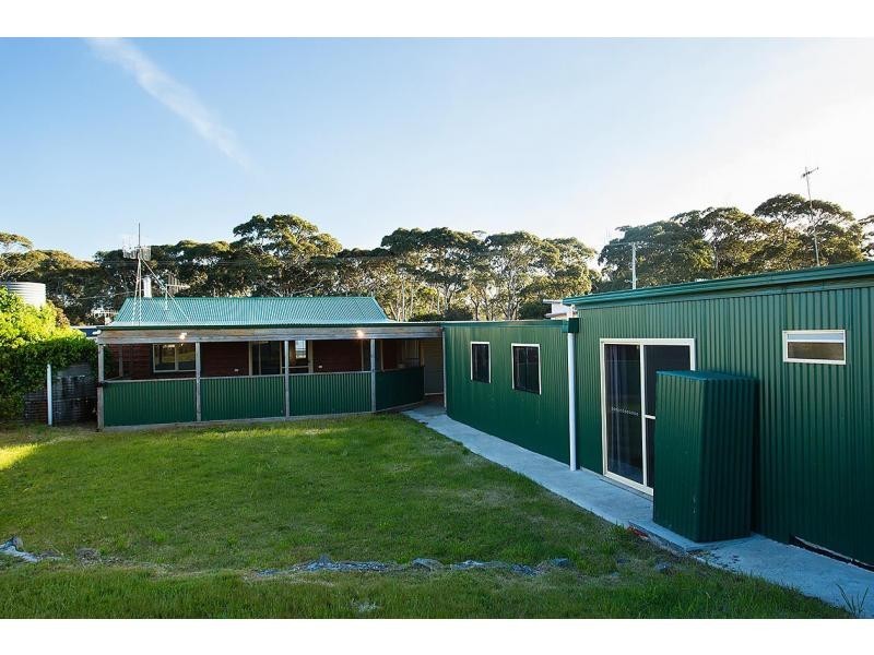 8 Boobyalla Drive, Hellyer TAS 7321