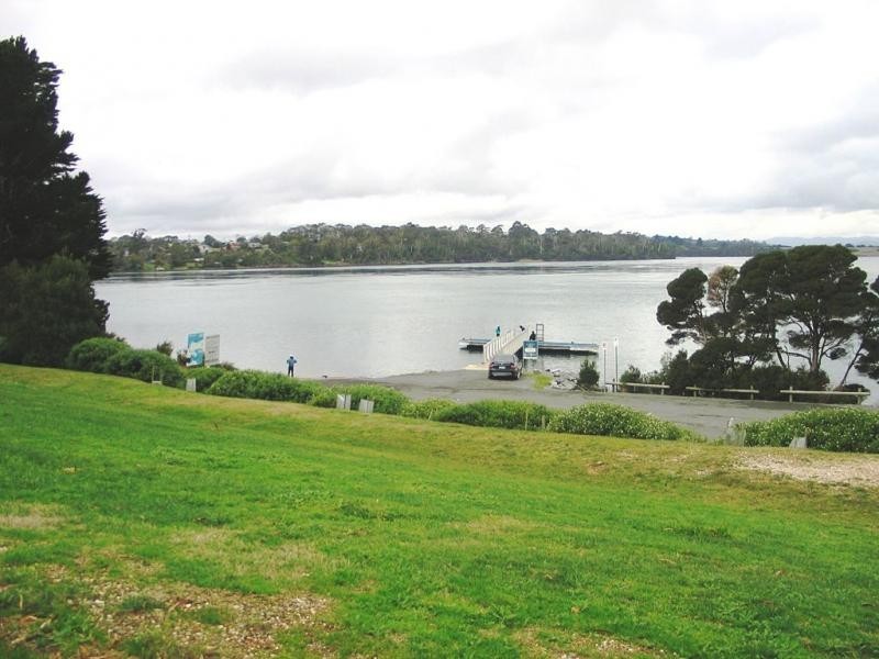 17 Chisholm Avenue, Clarence Point TAS 7270