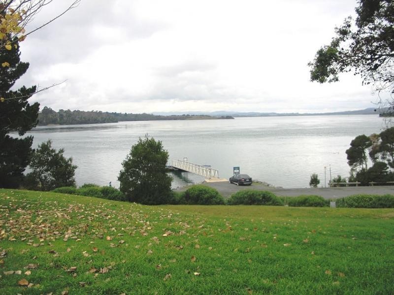 17 Chisholm Avenue, Clarence Point TAS 7270