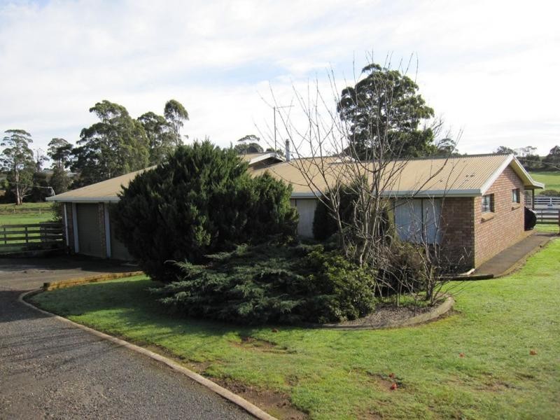 822 South Road, Penguin TAS 7316