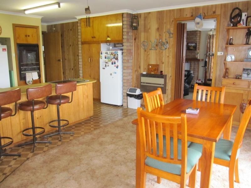 822 South Road, Penguin TAS 7316