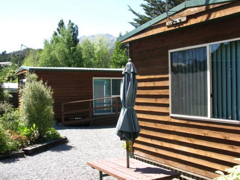 13-13A Austin Street, Queenstown TAS 7467