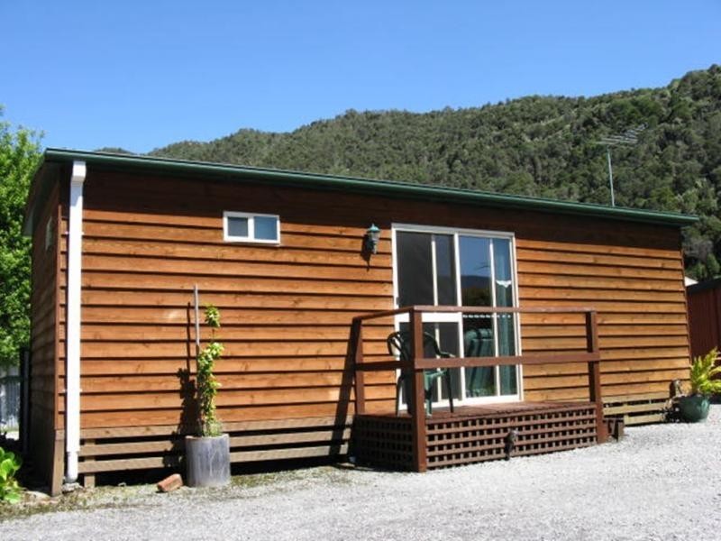 13-13A Austin Street, Queenstown TAS 7467