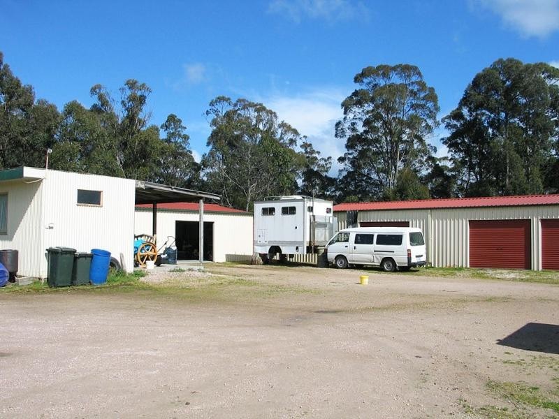 Barrington TAS 7306