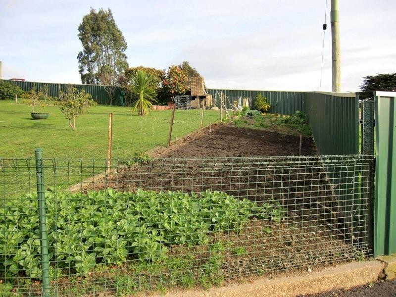 385 South Road, West Ulverstone TAS 7315