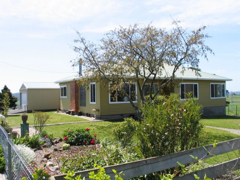 2 Byards Road, West Kentish TAS 7306