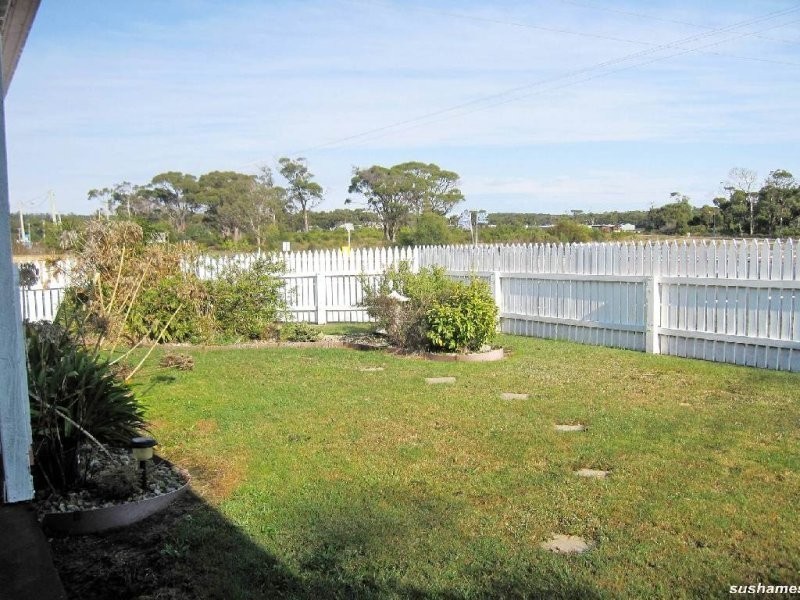 Villa 1/53 Club Drive, Shearwater TAS 7307