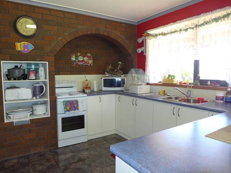 17 Westland Drive, West Ulverstone TAS 7315