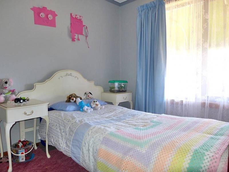 17 Westland Drive, West Ulverstone TAS 7315