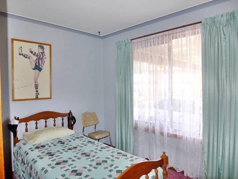 17 Westland Drive, West Ulverstone TAS 7315