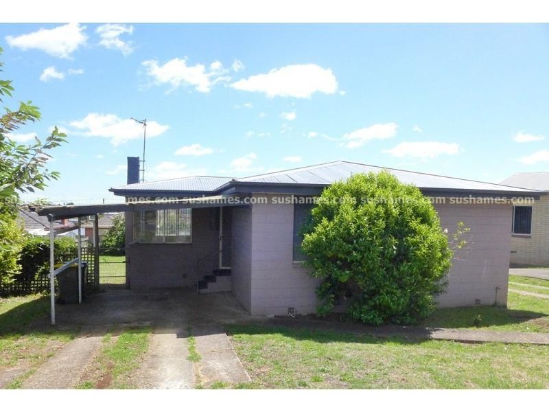 12 Morris Avenue, Devonport TAS 7310