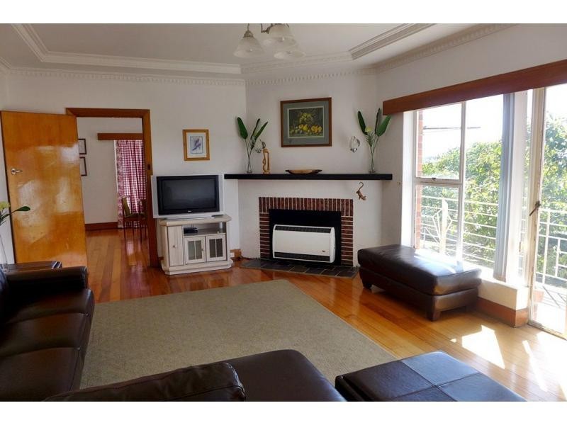 53 Wenvoe Street, Devonport TAS 7310