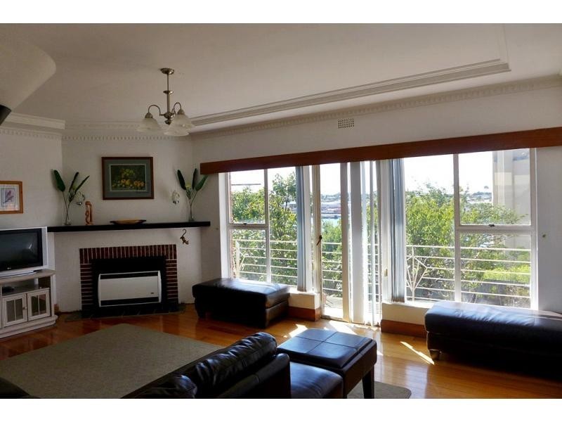 53 Wenvoe Street, Devonport TAS 7310