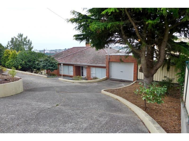 53 Wenvoe Street, Devonport TAS 7310