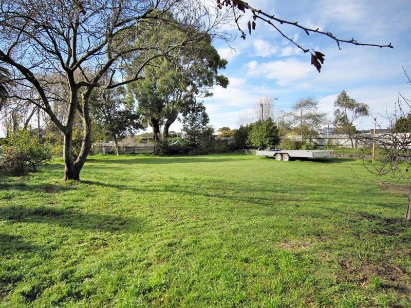 16 Beach Road, Ulverstone TAS 7315