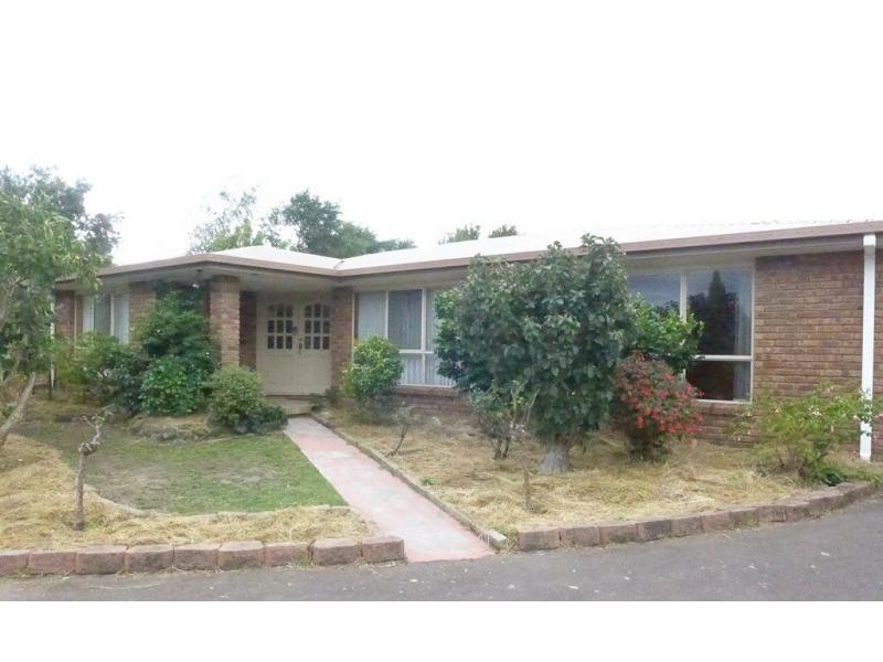 8 Bellevue Court, Ambleside TAS 7310