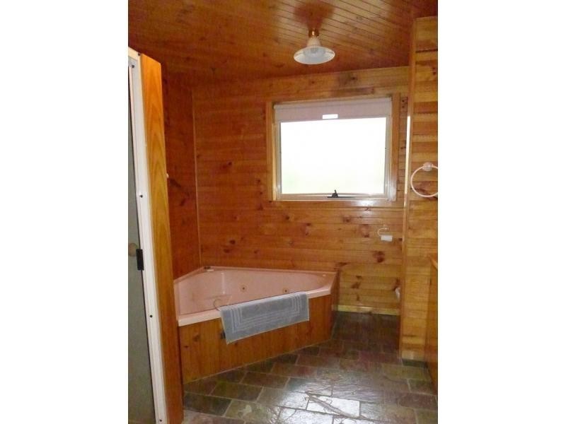 8 Bellevue Court, Ambleside TAS 7310