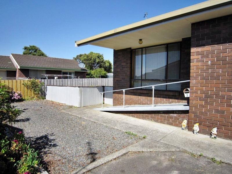 3/25-27 Victoria Street, Devonport TAS 7310