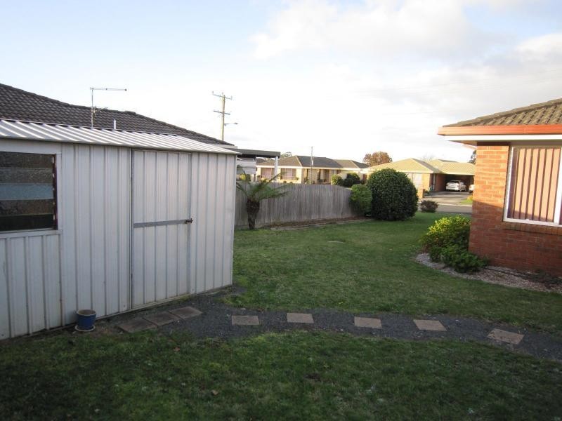 Unit 2/74 Valley Road, Devonport TAS 7310