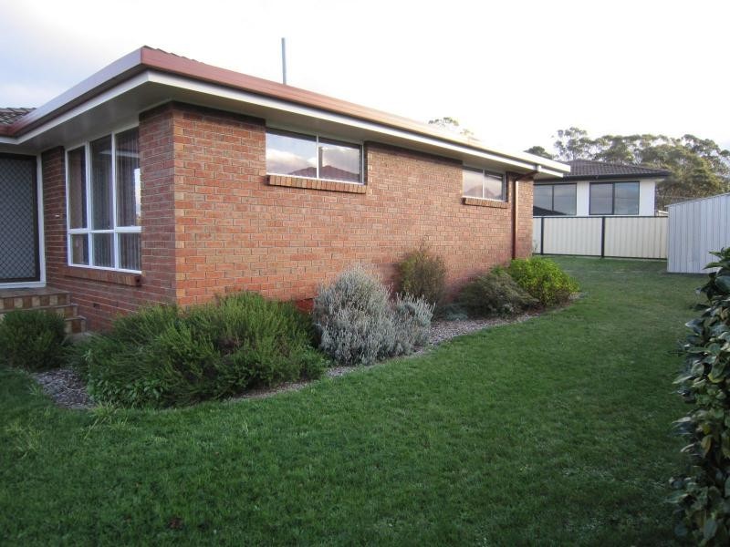 Unit 2/74 Valley Road, Devonport TAS 7310