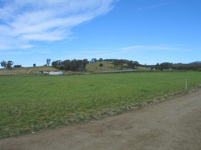 14437 Highland Lakes Road, Deloraine TAS 7304