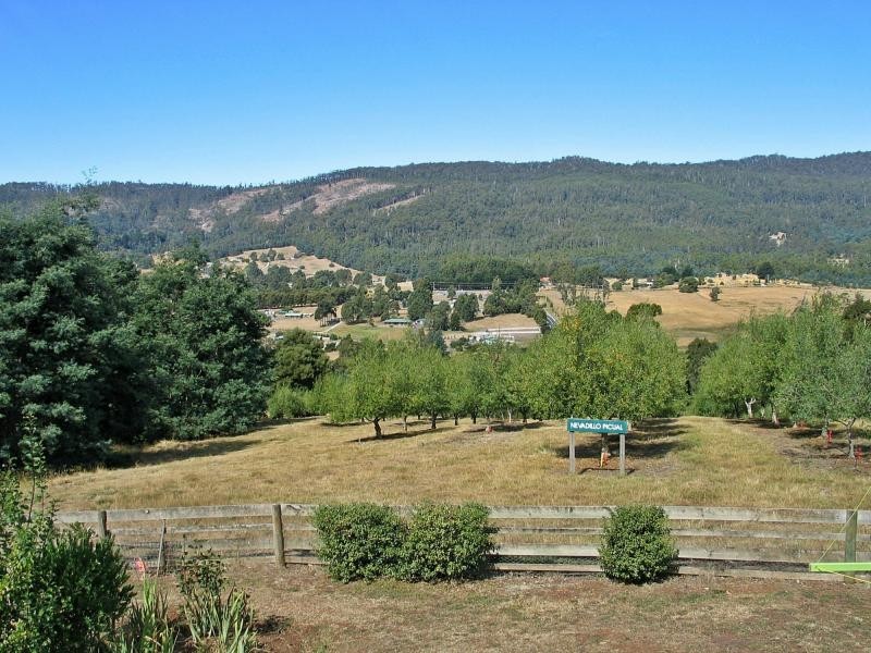 840 Sheffield Road, Lower Barrington TAS 7306