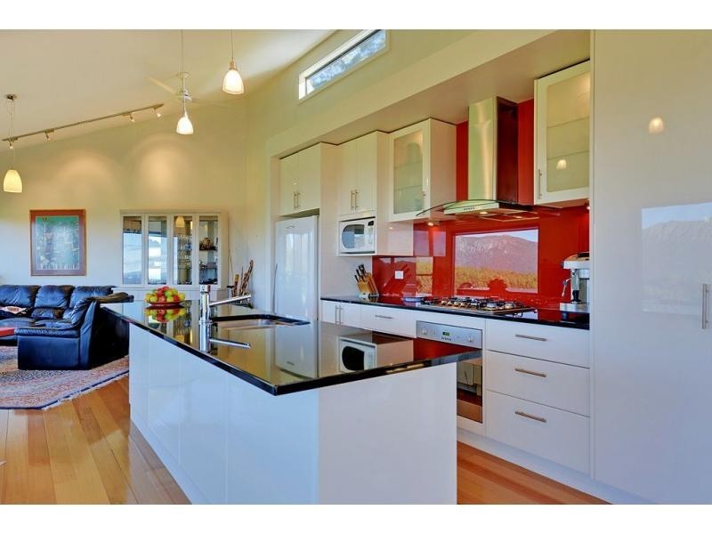 85 Richards Farm Road, Staverton TAS 7306
