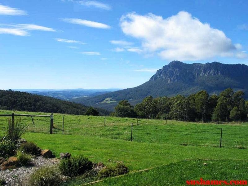 85 Richards Farm Road, Staverton TAS 7306
