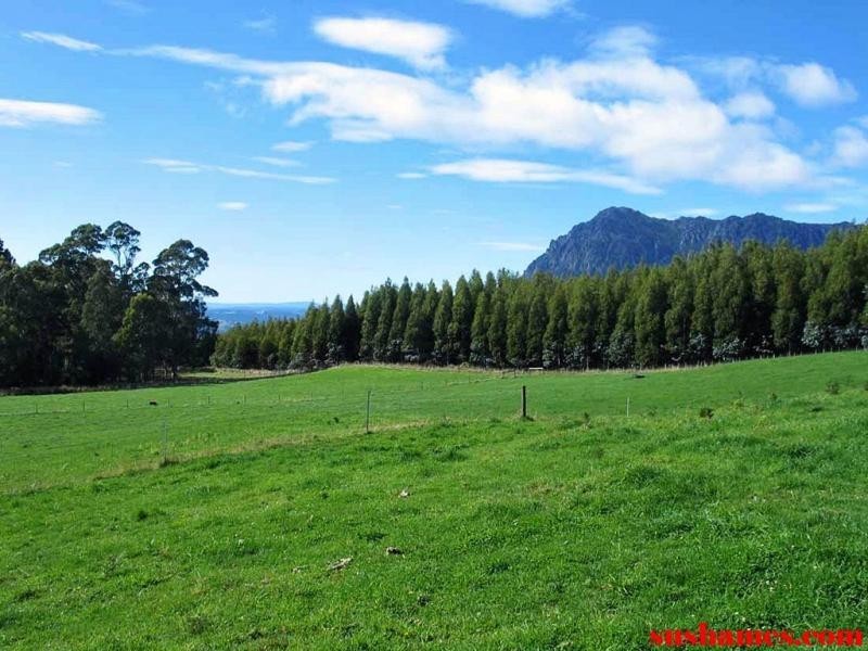 85 Richards Farm Road, Staverton TAS 7306