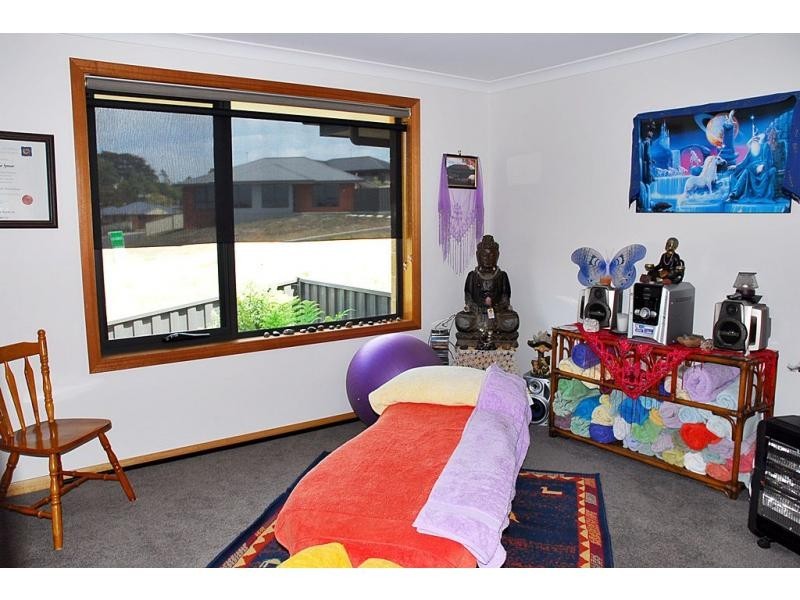 19 Rowena Court, Devonport TAS 7310