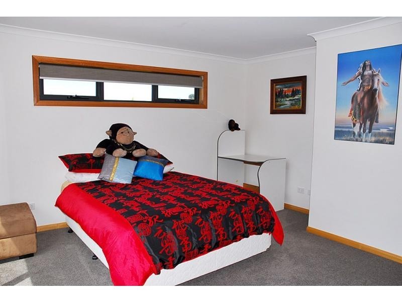 19 Rowena Court, Devonport TAS 7310